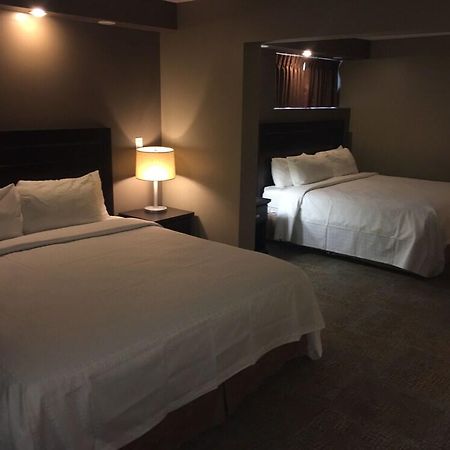 Express By Canad Inns Winnipeg Eksteriør bilde